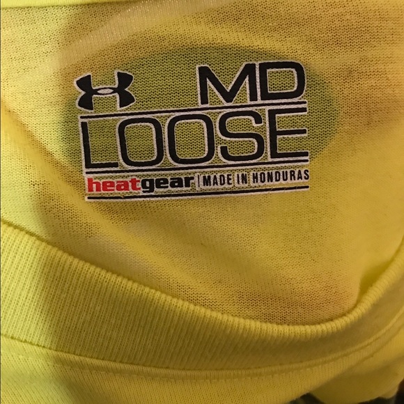 Under Armour HeatGear Men’s Graphic T-Shirt | Size M | NWOT - Picture 4 of 4